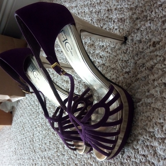 5" High heel purple sandles Size 9.5 - Picture 3 of 3
